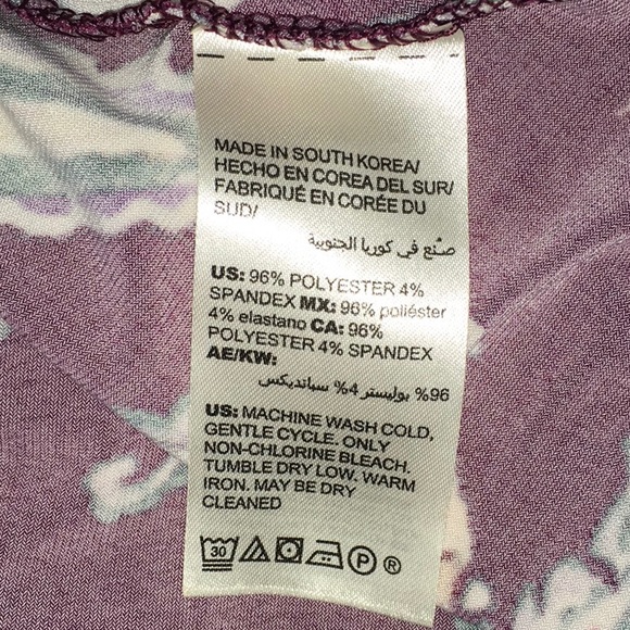 Chico’s Maroon Long Sleeve Floral Print Tunic - Picture 5 of 6